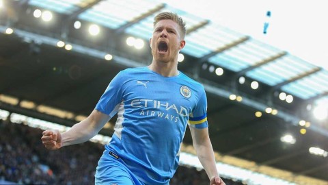 曼城主场四球大胜曼联 德布劳内马赫雷斯联袂闪耀曼市德比