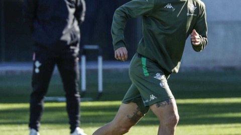 绿军枕戈待旦，贝蒂斯众将誓师迎击西甲第14轮恶战