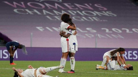 女足欧冠法兰西德比：里昂绝杀巴黎，连续第五次闯入决赛