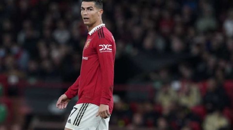 曼联官方宣布C罗缺战切尔西引风波