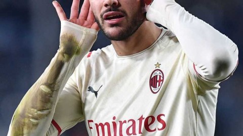 特奥里程碑进球铸就意甲年度射手史诗