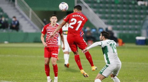 埃爾切主場憾負格拉納達 蘇亞雷斯一擊制勝