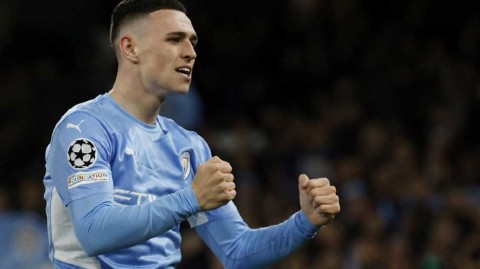 年轻传奇的起点二十一岁福登英超冠军荣耀超越前辈