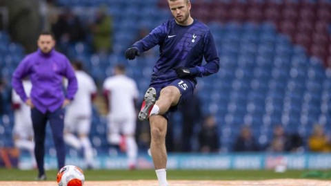 热血兄弟情！戴尔为护幼弟冲上看台怒怼球迷，代价是禁赛四场