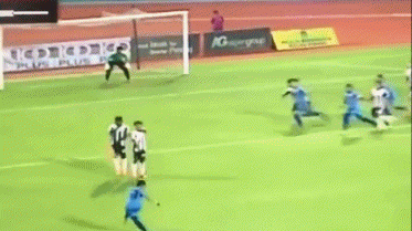 绿茵场上的魔术时刻 足坛七大反物理弧线球