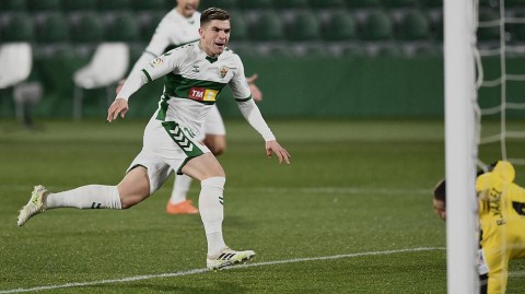 西甲保级战：十人埃尔切主场惨遭赫塔菲三球逆转