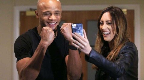 曼城传奇队长孔帕尼告别蓝月亮，十一年十二冠铸就辉煌