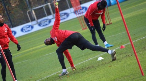 科隆公羊蓄势待发，莱茵能源体育场静待德甲第14轮激战