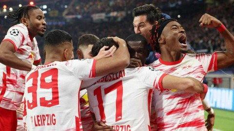 欧冠激战：莱比锡红牛主场绝平巴黎，维纳尔杜姆独中两元难救主