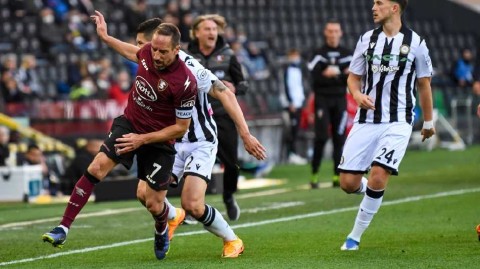 意甲赛场的午夜惊雷维尔迪读秒绝杀助萨勒尼塔纳客场奏凯