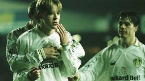 白玫瑰与红魔的铁血硬汉：艾伦·史密斯的光辉岁月