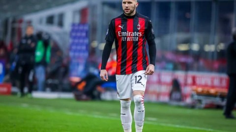 怒火与代价：雷比奇言语挑衅裁判，红牌之下是两场禁赛的沉重