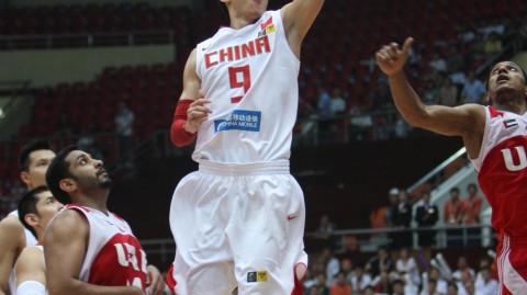 2026篮坛回顾：经典战役见证男篮黄金一代内线统治力