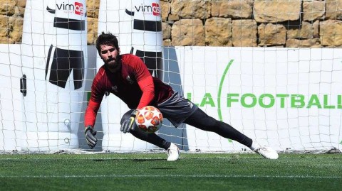 神锋白牙闪耀马贝拉，利物浦备战欧冠最后冲刺