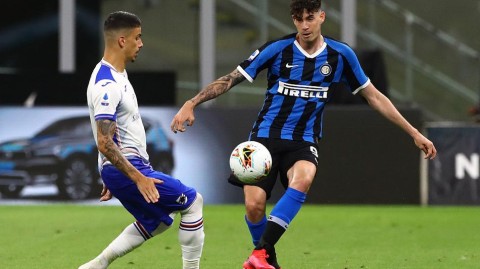 蓝黑军团空场奏凯，梅阿查静待英雄归来：国际米兰二比一险胜桑普多利亚