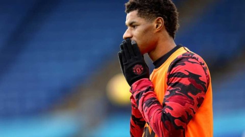 拉什福德获国际足联年度影响力奖，绿茵场外的平民英雄