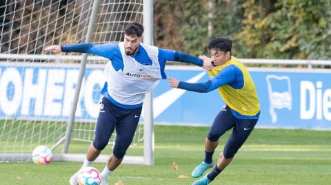 柏林赫塔绿茵备战记