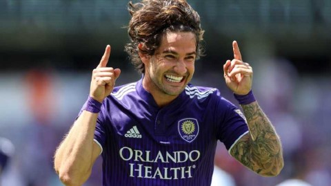 绿茵传奇转身告别：帕托结束奥兰多城征程