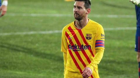 梅西西甲四百次任意球射出三十五球：百分八点七五转化率背后的艺术大师