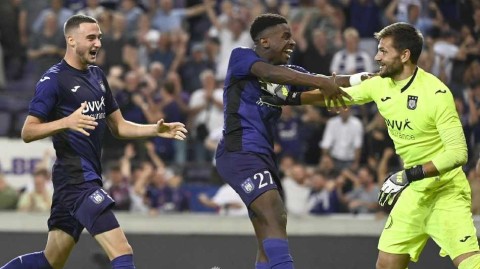 欧协联附加赛生死战：安德莱赫特主场憾负伯尔尼年轻人