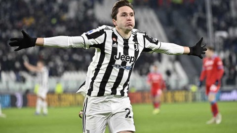 斑马军团鏖战天蓝军 基耶萨利刃出鞘定乾坤