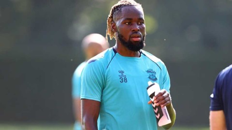 圣徒备战蓄势待发，南安普顿训练场直击新赛季英超挑战