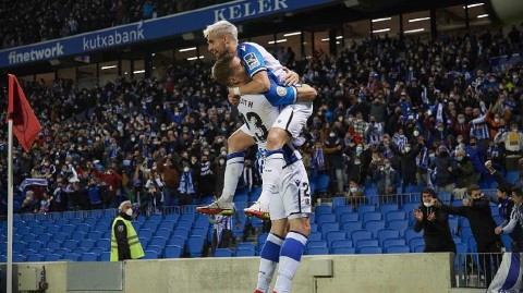 皇家社会力克马德里竞技昂首挺进国王杯八强