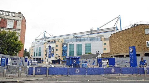 探访斯坦福桥：在停摆的夏日，倾听蓝军的心跳