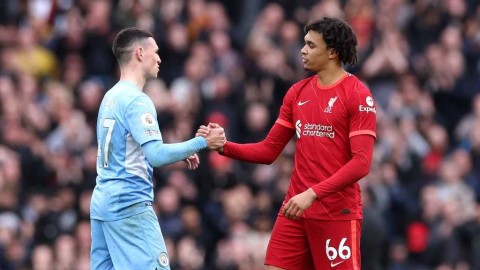 天王山之战的平局交响曲 蓝月红军伊蒂哈德激战留白