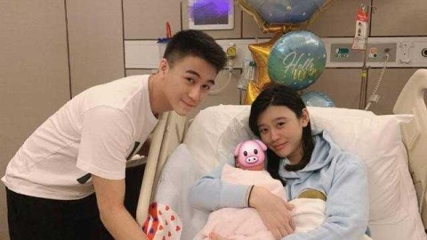 奚梦瑶诞下赌王长孙何广燊 英文名Ronaldo寄望天赋努力兼备