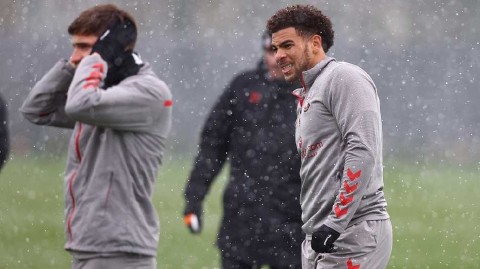 圣徒绿茵砺剑迎鏖战