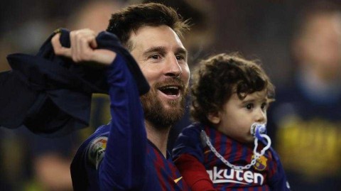 梅西与爱子共享天伦之乐 西甲夺冠时刻温馨无比