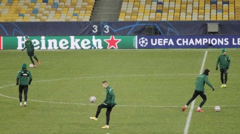 欧冠寒夜中的最后一舞：费伦茨瓦罗斯基辅备战纪实