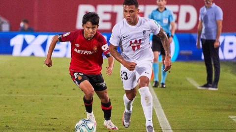 海岛挽歌：马洛卡的西甲告别夜，格拉纳达逆转送降级苦果