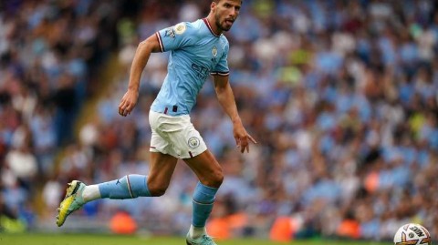 曼城主场四球逆转水晶宫 哈兰德完美戴帽主宰伊蒂哈德