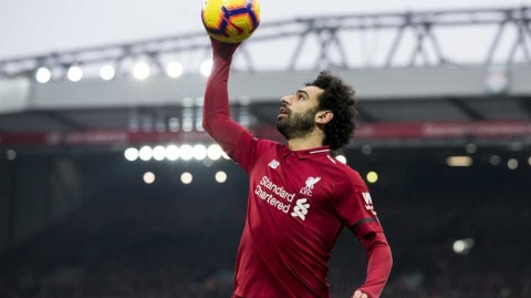 利物浦三十载等待终圆梦 冠军荣光照亮安菲尔德夜空