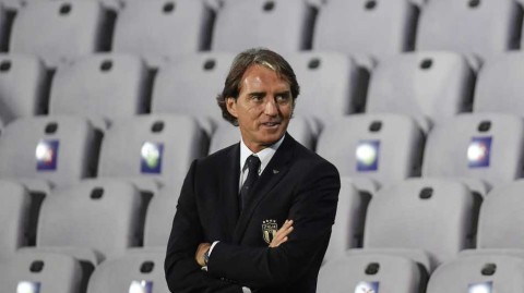 曼奇尼续约至二〇二六 蓝色航船锚定未来航向