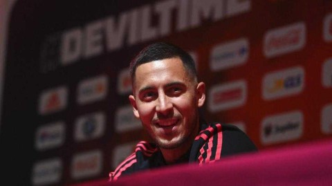 比利时队长阿扎尔亮相新闻发布会，誓言克服伤病引领欧洲红魔