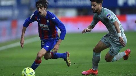 巴斯克雄狮的绝平咆哮：伊普鲁阿球场下的关键一分