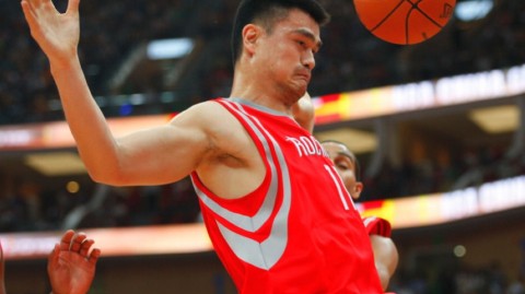 二〇二六篮坛风云激荡：经典攻防与啦啦队热浪共舞