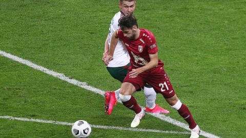 新赛季俄超启航：火车头客场轰鸣，喀山红宝石主场饮恨