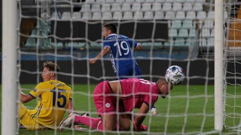 欧国联激战平局收场 摩尔多瓦与科索沃在亚平宁的雨夜对决
