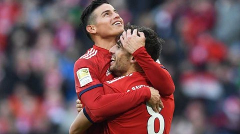 德甲-哈马头槌制胜科曼伤退 拜仁慕尼黑1-0小胜柏林赫塔