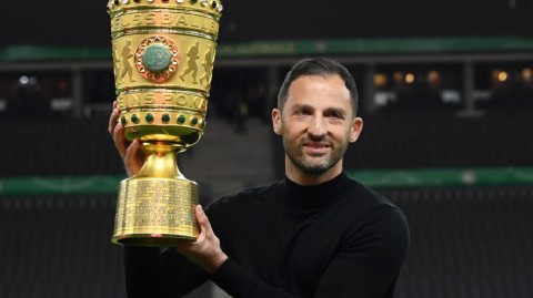 莱比锡少帅创历史新篇 三十六岁登顶德国杯