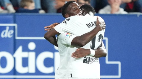 西甲烽火：蝙蝠军团客场逆转奥萨苏纳，迪亚卡比一锤定音