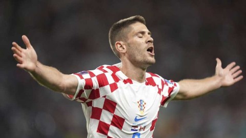 格纹军团逆转枫叶之师 克拉马里奇双响助克罗地亚晋级