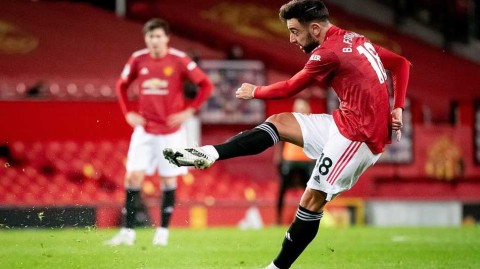 梦剧场闷战无声，曼联曼城互交白卷