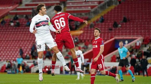 若塔创纪录萨拉赫点射 利物浦安菲尔德奏凯歌