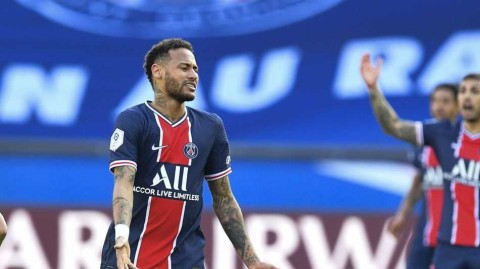 巴黎红牌风波 内马尔遭追罚停赛三场