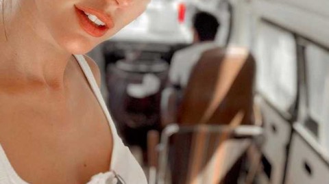 秘鲁足球的柔情注脚：斯特凡妮，从看台到银幕的璀璨人生